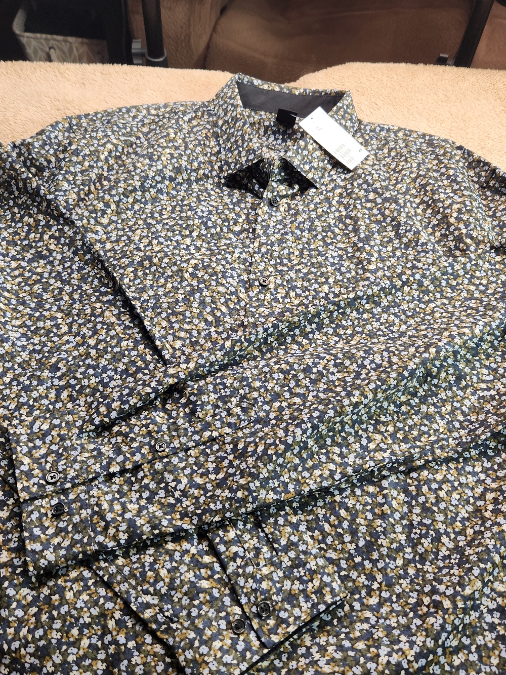 H&M Floral Button-Up Shirt in Blue, Olive & White